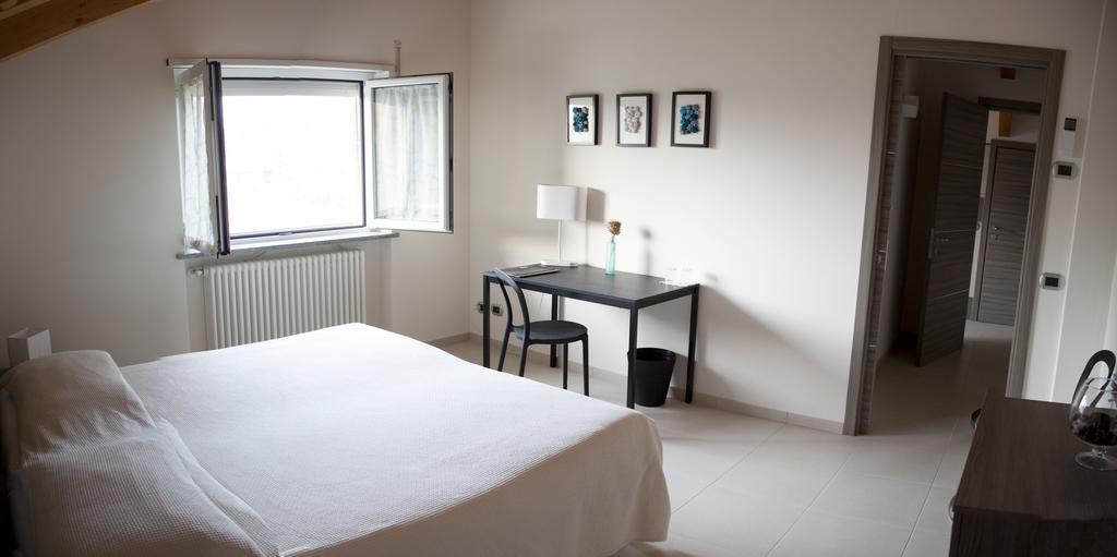 B&B Alba in Langhe Verduno Zimmer foto